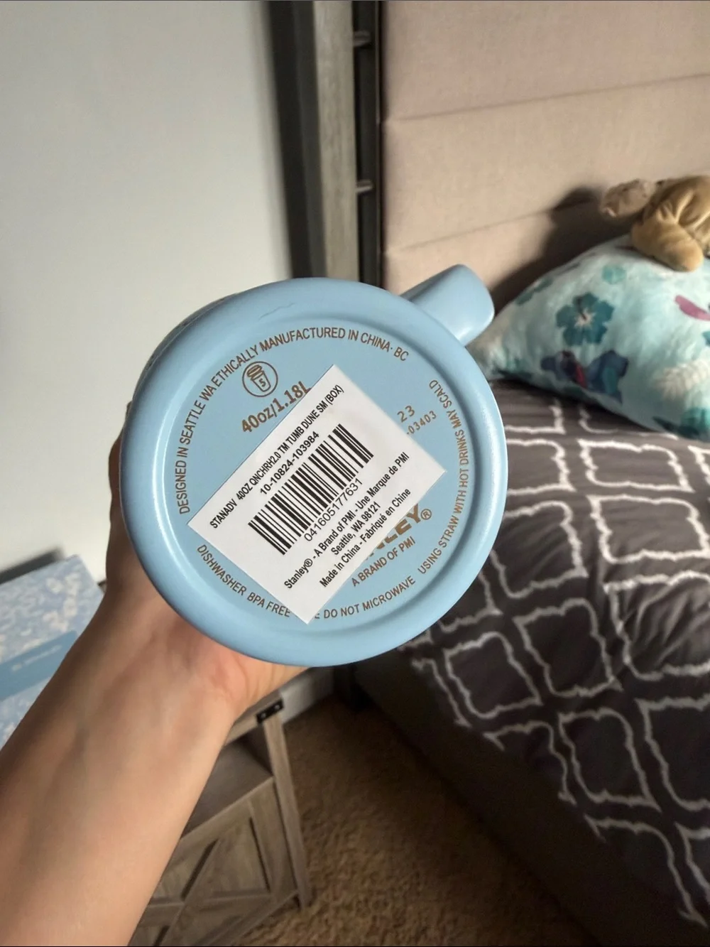 Blue Quencher H2.0 Tumbler with Handle Authentic - Picture 2 of 3